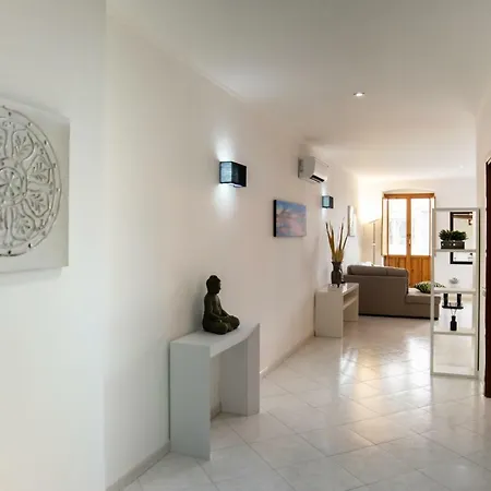 דירה La Casa Nel Corso קליארי